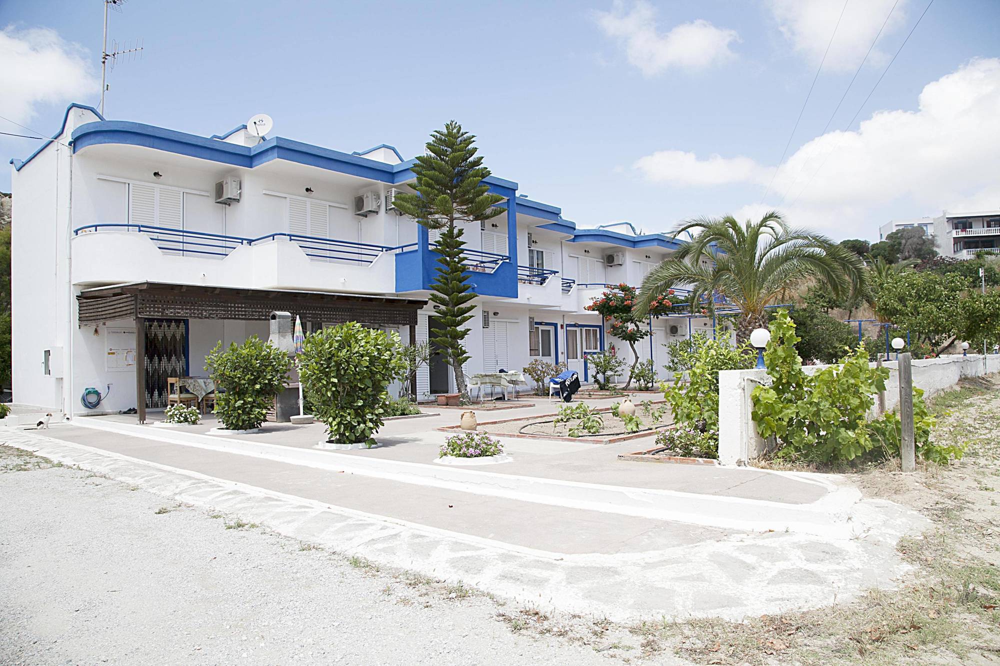 Manolis Studios Kefalos  Exterior photo