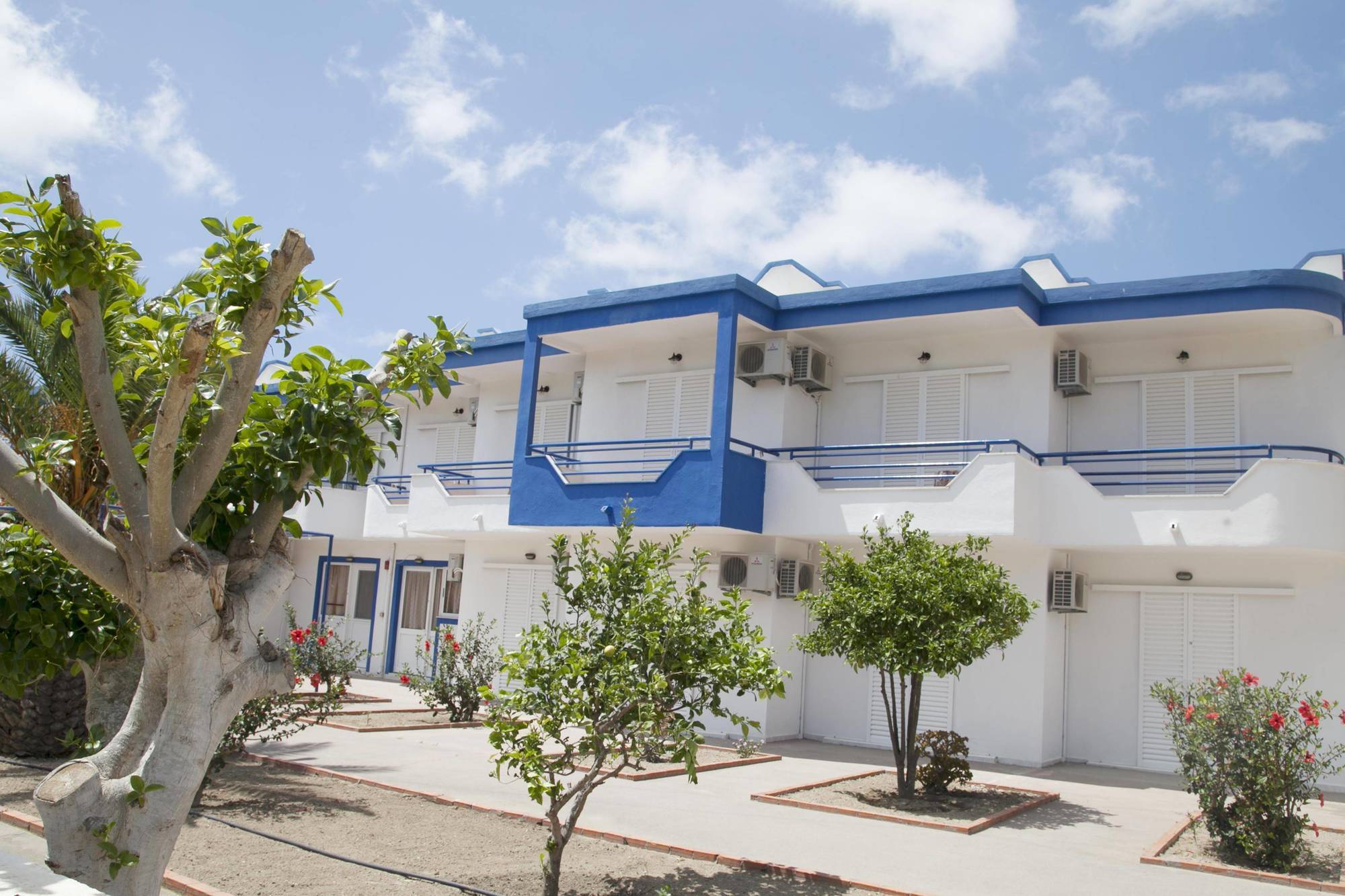 Manolis Studios Kefalos  Exterior photo